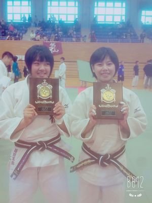 松橋中☆２年☆柔道☆-52㎏級☆新人戦にむけてがんばる。新人戦は優勝。どんなときでも笑顔わすれずに。自信もって。いつでも元気で明るく。大切な人がいます。一生大切にする。
心配かけないように笑顔で隣に。