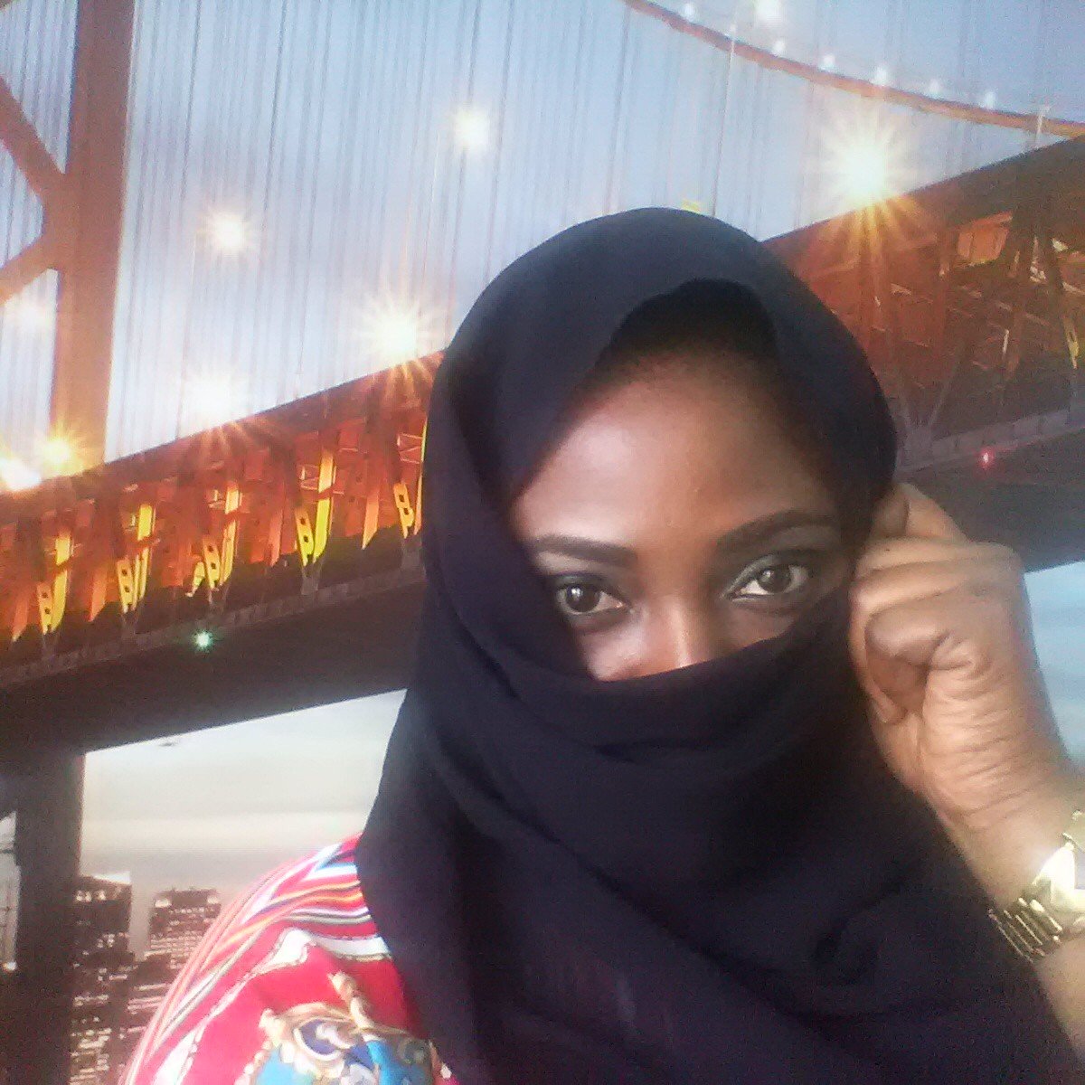 izenita's profile picture. Ummmm.. Watchu wanna know?