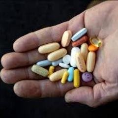 antibiatik's profile picture. hukuğa aşık hukukçu