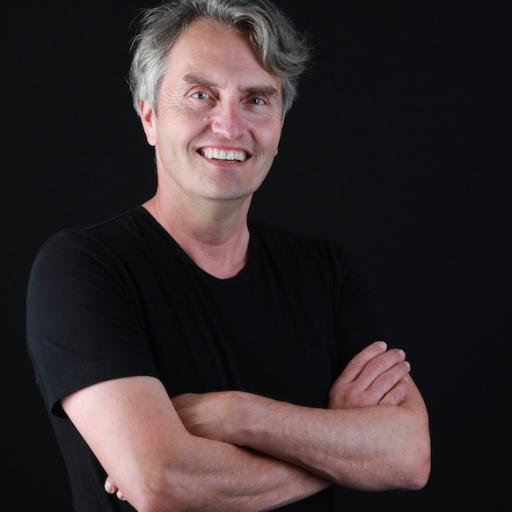 Informatiker, Bewegungsmensch, Vater, leicht zu begeistern...