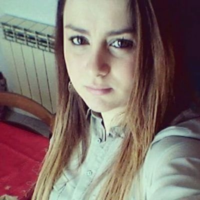 meeryy19's profile picture. 