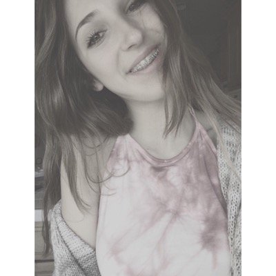 Misssssmayyyy's profile picture. follow my new twitter: @misssmay_