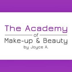 INSPIRING & EMPOWERING students to succeed in the makeup and beauty industry. Professional & interactive workshops and masterclasses available for all levels.