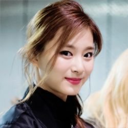 Tzuyu Wishlist Mark Tuan Jackson Wang Xi Luhan Oh Sehun Park Chanyeol Lee Taemin Lee Jinki Kim Myungsoo Song Yunhyeong Henry Lau