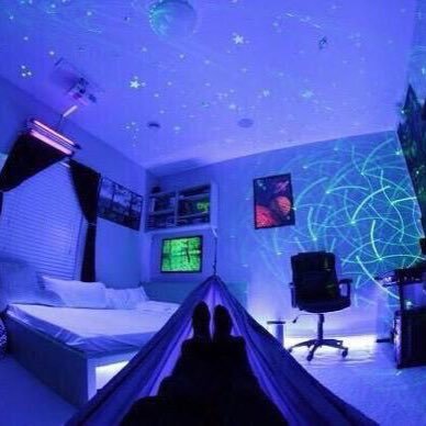 rainbowpercy's profile picture. 