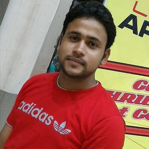 zindagi ki jaddozahat me ,,aksar apno ka saath choot hi Kara h
yahi zindagi ka falsafa h