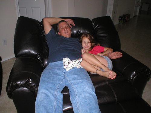 Dad to 1 kid & 3 fur babies... I love music!  Blues, Classic Rock, Hard Rock, Heavy Metal, Thrash...I'm old school, lol