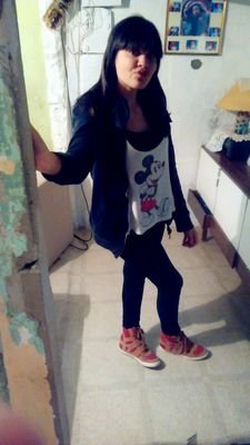 Valentinasantju's profile picture. Amiga de todos perra de nadie