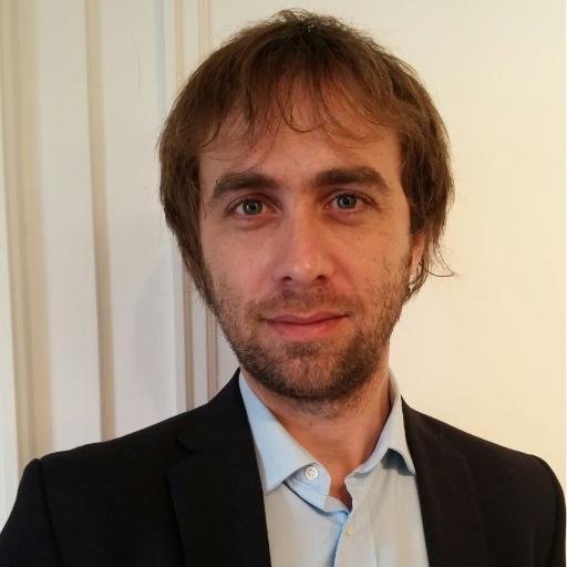 Argentino, economista e hincha del rojo, entre las pocas cosas que no me arrepiento... Haber creado esta cuenta claramente no entró en la lista anterior