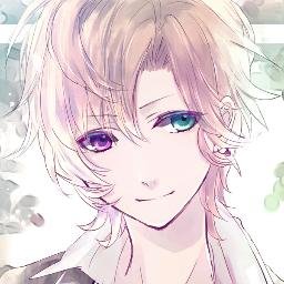 17 años-#uke-1.74m-Pianista-Heterocromia un ojo de cada color-Chico rebelde y problematico-enamorado de su piano-¿Quien dice que puedas tocarme?#RolYaoi