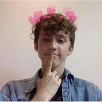 molly (@satinsivan) 's Twitter Profile