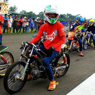 SuryaCute75's profile picture. 