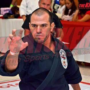 sharkolvera's profile picture. 