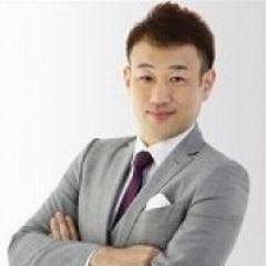 ２００７年に独立を決意し、５００万円を借り「土地家屋調査士・熊坂事務所」を設立しましたが、あの頃はうまくいきませんでした、しかし今では、PPCJAPAN株式会社を設立し、セミナー講師を育てるセミナー講師として、多くの方の支持をいただいおります。今後も人に喜んでいただく活動を続けていきたいと思います。