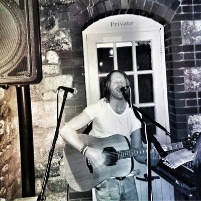 Fan account for Irish musician Ross D.
https://t.co/0XhO1sj3Ni…