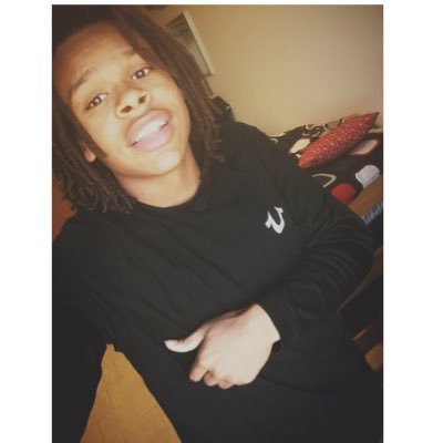 FOLLOW THE KID. | A Goal Without A Plan Is Just A Wish✨3.5K NEXT 4K | REWEET MY PINNED PICTURE FOR A ShoutOut ! |