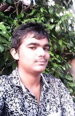 bhuva_bhuva433's profile picture. 