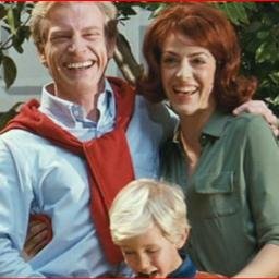 lesprivilegiees's profile picture. 