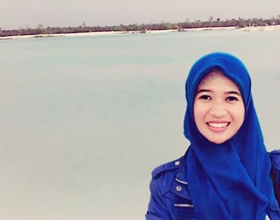 mia_sumiati_'s profile picture. A real girl isn't perfect and a perfect girl isn't real .. IG : mia_sumiati ll teacher