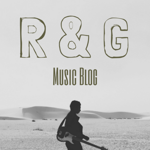 RecordsandGigs's profile picture. Bloggeuse from Brussels / Critique musicale totalement subjective, assumée et toujours argumentée d'artistes, albums et concerts.
https://t.co/6XmfDJVbqP