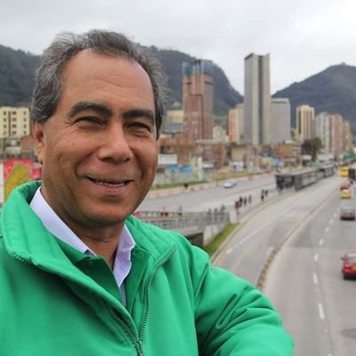 Borys de Jesús Montesdeoca. Educador, líder político y social. Promotor de una ciudad educada, sostenible y amigable con el medio ambiente.