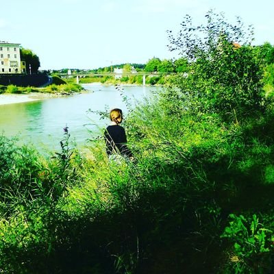 Selin1519's profile picture. 