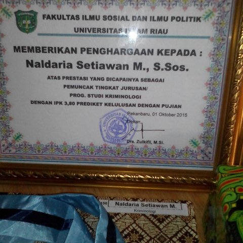 ade_arizona's profile picture. Pencak Silat Athlete |TaekwondoFighter | University of Singapoore Student | Guitarist | Entrepreneur | Book's Interested | Martial Art Enthusiast }