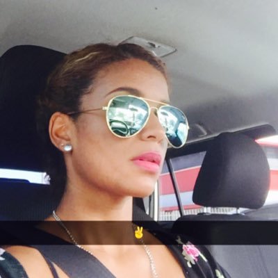 MeredithParril2's profile picture. Nací en la latitud perfecta