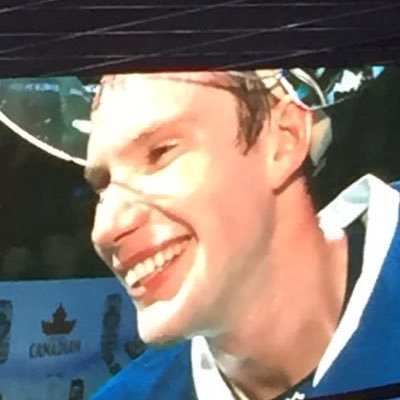 James REIMER should be the Leafs #1 goalie & greatest smile ever. Bernier lets in goals from center. Feel free to DM! Personal Account @JohnKW87 Hates Trudeau