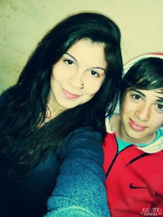 UliiiColombo's profile picture. Wpp:2478460266