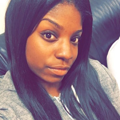 Moelovee56's profile picture. 