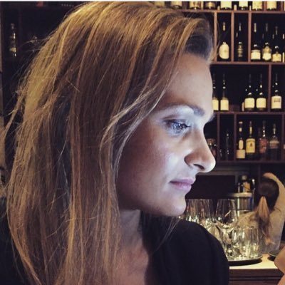 ieva_mo's profile picture. Food / Wellness / Beauty / Lifestyle / Truth  🍉🤸‍♀️ 🌱✌🏻🤍 Here to inspire you to live healthier life ✨