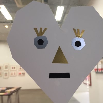 かぼ 教科書を毎日持ち帰る理由は いじめ防止だと聞いたことがあります 落書き 切り裂きなどの嫌がらせをさせないため と