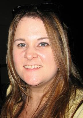 aprilgrrl's profile picture. 