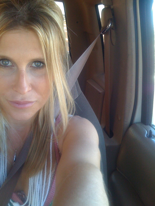 megan_griswold's profile picture. the chick behind plagiarize http://t.co/RNEy0aB0yL and littlemovingspaces.