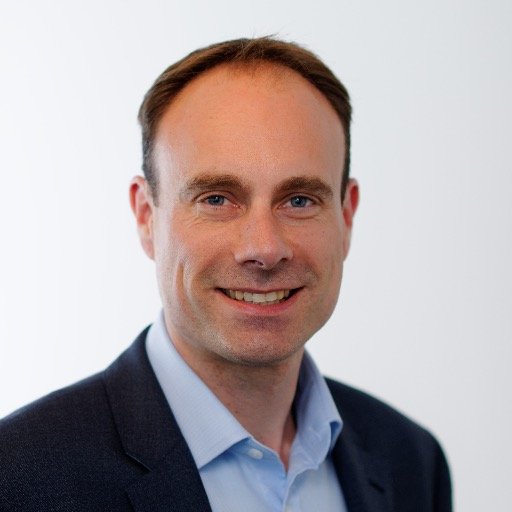 I work for Oracle, the global leader in #Cloud. I also like to fly, bike, run & swim! Views my own