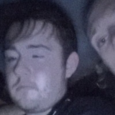 im josh, I'm 20, very good looking lad. got that special something about me. looking for that special girl. I'm the pro clubs captain and proud