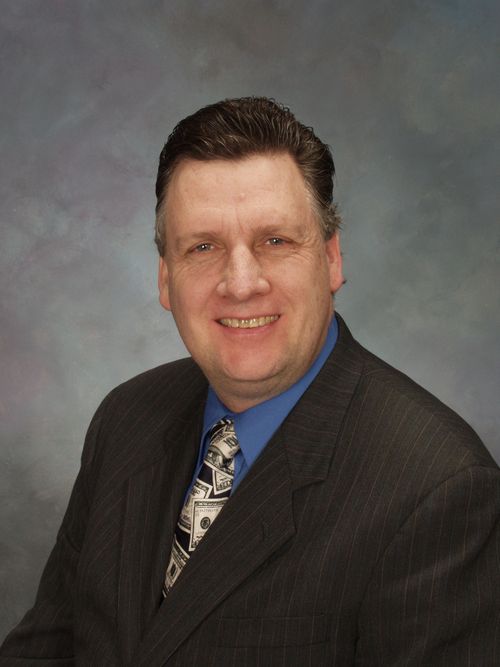 Tom_Blumer's profile picture. Interested participant.