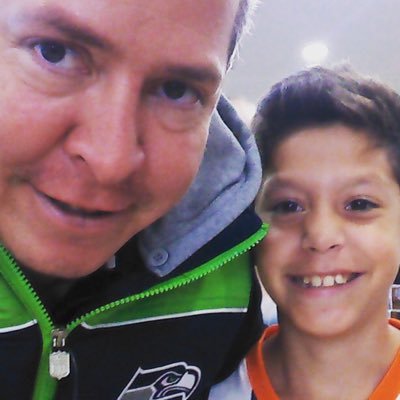 Periodista regio. Jefe de Información en #ABCDeportes, conductor en #TroncosyCracks. Orgulloso de su familia y de su tierra, Monterrey, N.L.