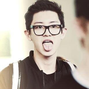 malditolunesKL's profile picture. 