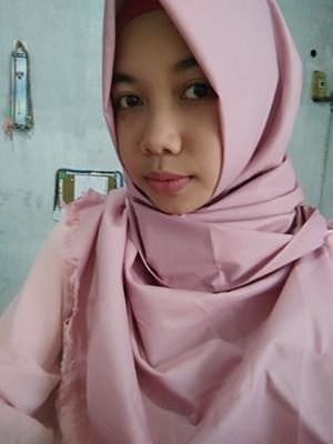 dewyristha1's profile picture. ig : risthadewy
line : ristha dewy