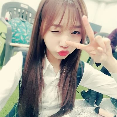 [봇] 안녕하세요! 러블리즈 류수정 입니다 ♡1997 liner (Eng/Bahasa)
