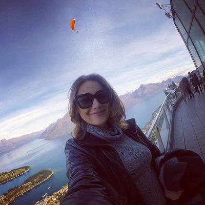 em_alane's profile picture. Hunger at her heels, Freedom in her eyes