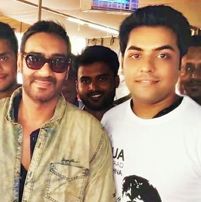 FOUNDER of @ajaydevgn24x7 | PROUD ADian | Admirer of ONLY Sir @ajaydevgn | Following him ARDENTLY.♥