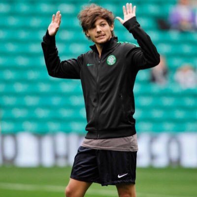 I managed to be in one direction and play football how great is that