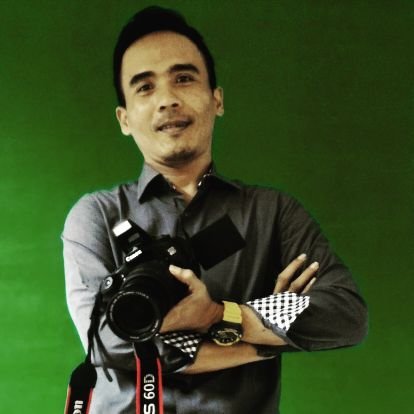 ratno_suprapto's profile picture. -Bassist of MOTOR DEATH
-Lecture of Visual Communication Design Department at UPJ
-Graphic Design, Multimedia and Branding Consultant.
-I'm Single