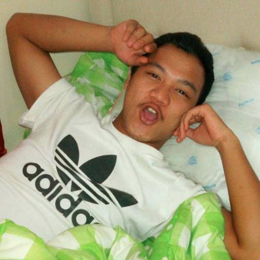 RenaldyPratam19's profile picture. berdiri sendiri tanpa bantuan orang lain sekalipun kawan dekat