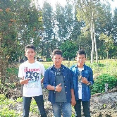 ReyfadhelManiac's profile picture. Well,I Guess i'm not good anymore,but that just me :)