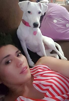 girlfriendcazm's profile picture. Dra. Gastroenterologa pediatra, curo la panchita de los bebechitos. Amante de los animales pero enemiga del veganismo. Viva la dieta equilibrada.