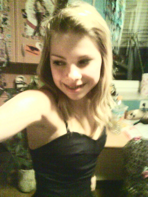 lovelylaught's profile picture. 